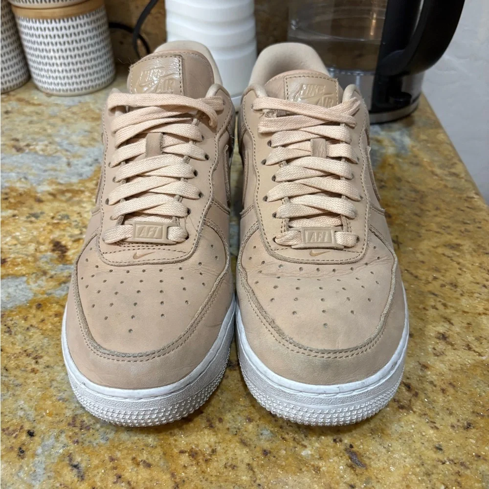 Nike Air Force 1 size 9